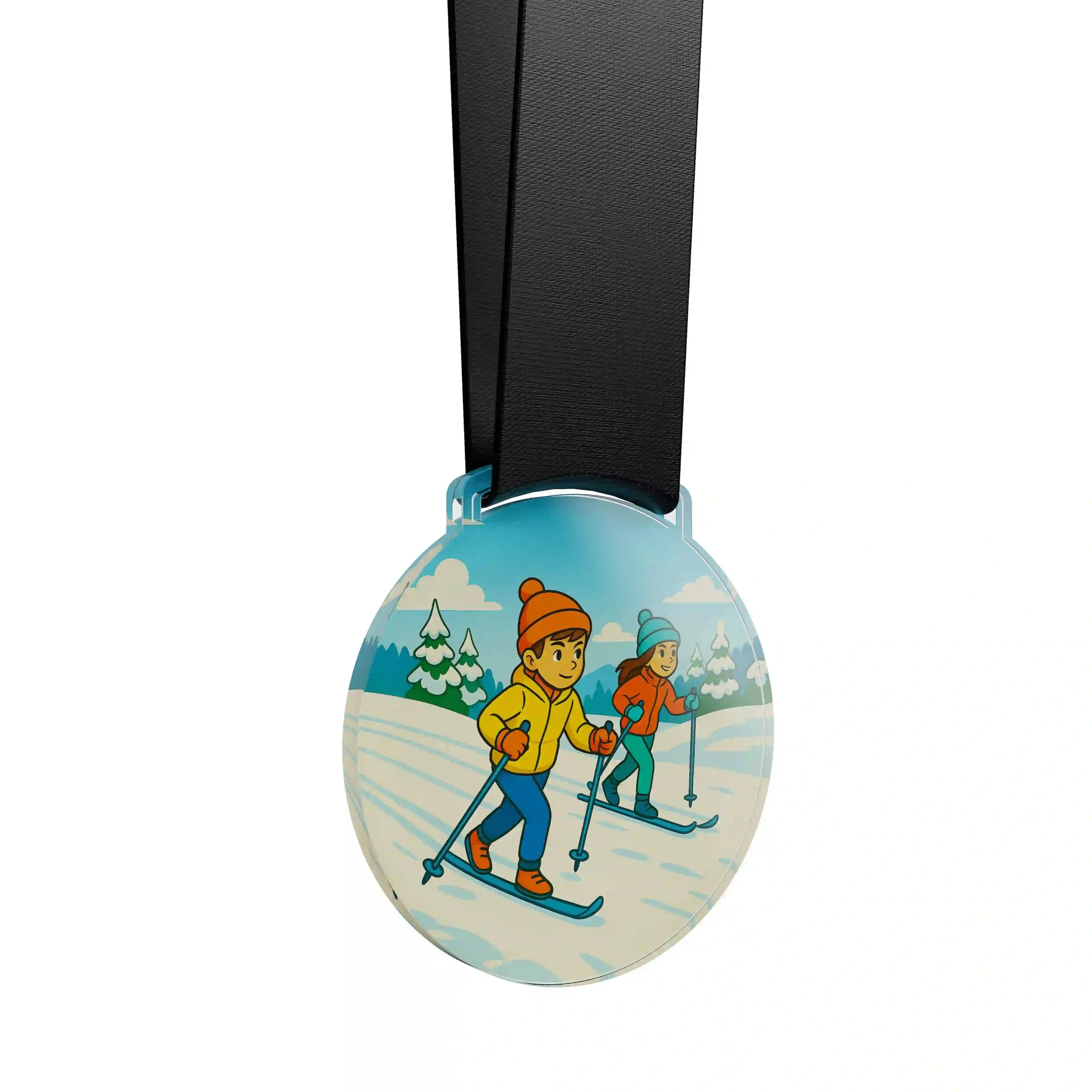 médaille acrylique d'enfants faisant du ski de fond
