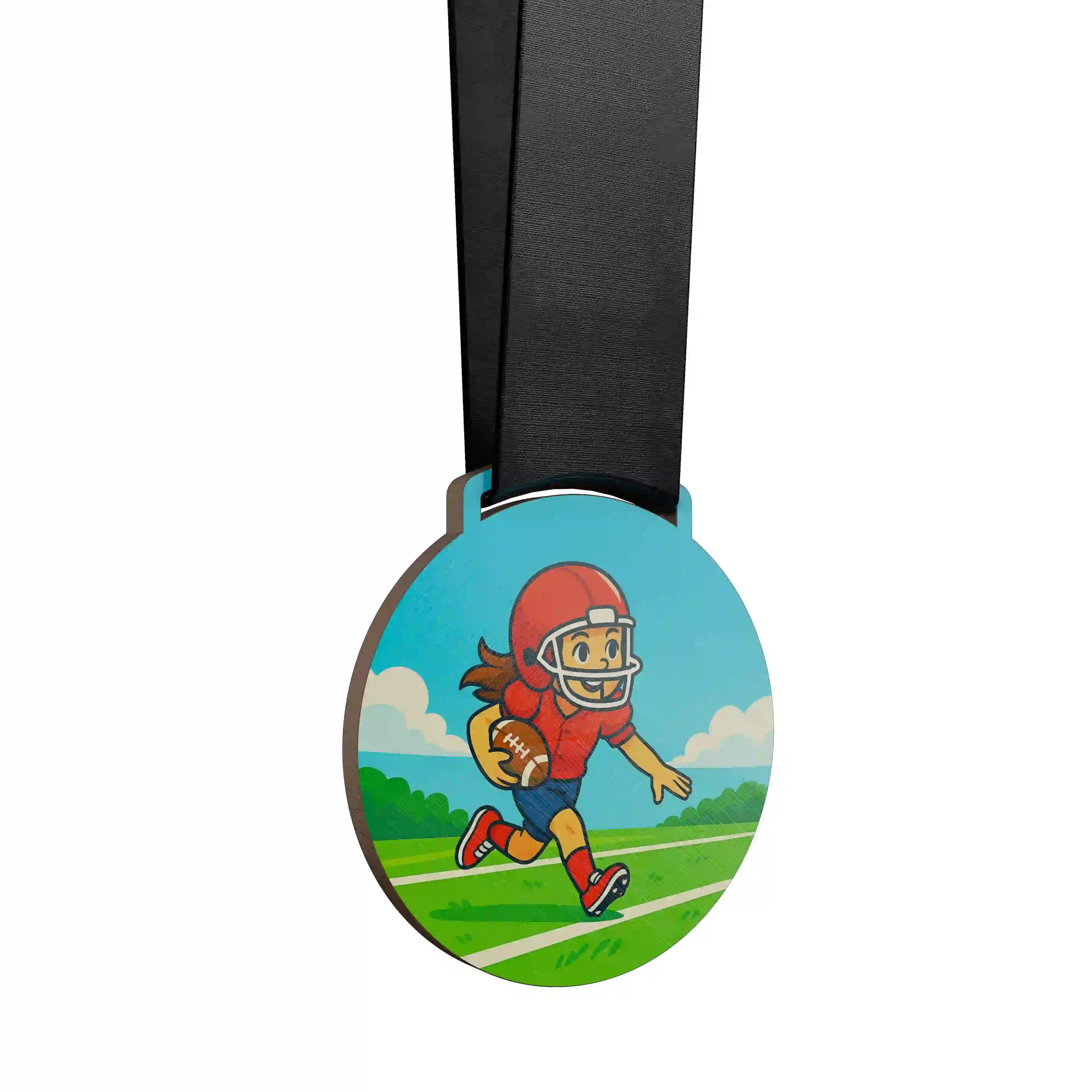 Jeune joueuse de football américain courant avec le ballon.