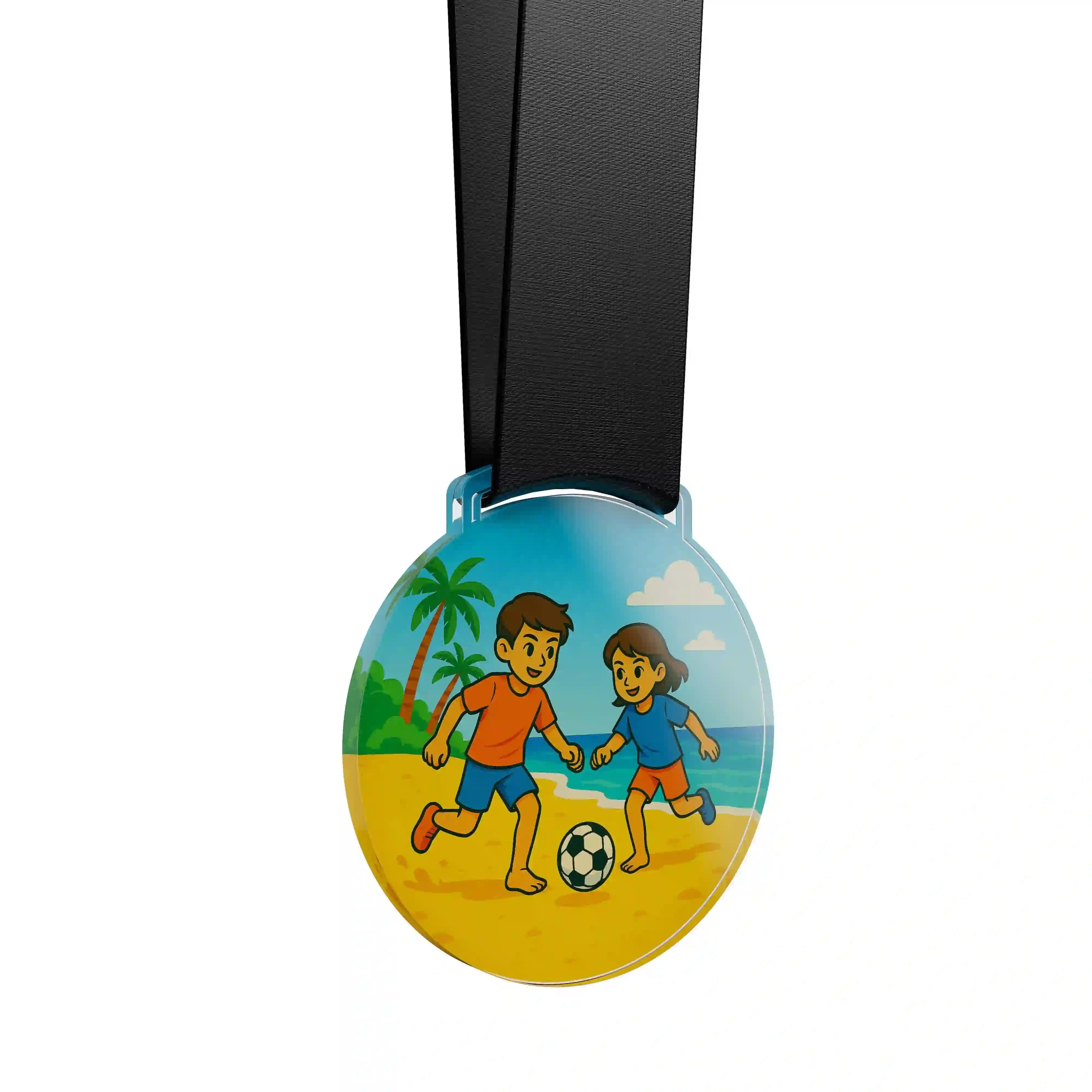 médaille en acrylique de deux enfants jouant au beach soccer